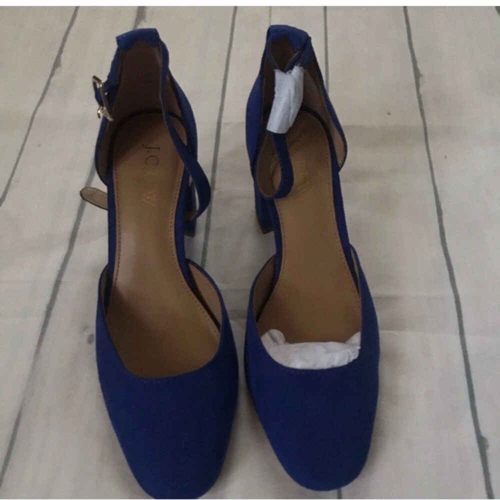 NIB royal blue heels